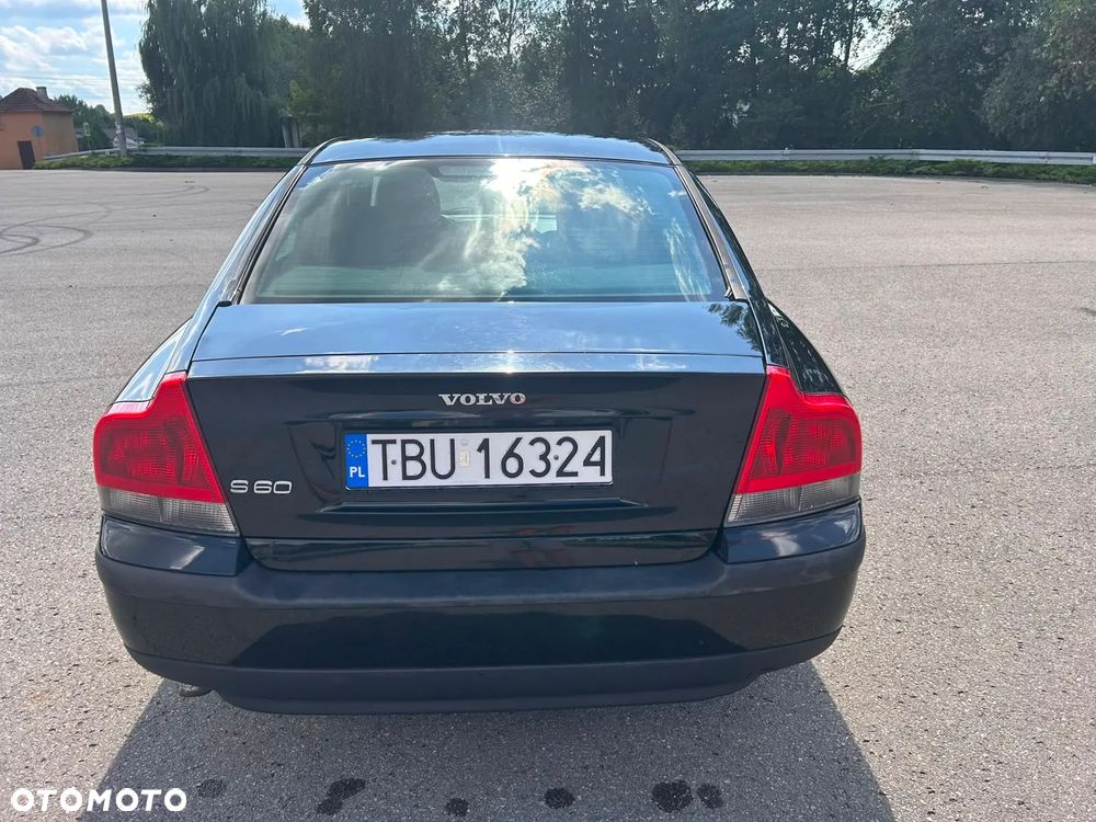 Volvo S60 2.4 D - 4