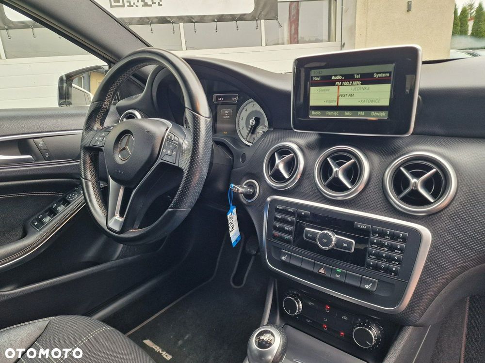 Mercedes-Benz Klasa A 180 (BlueEFFICIENCY) Urban - 24