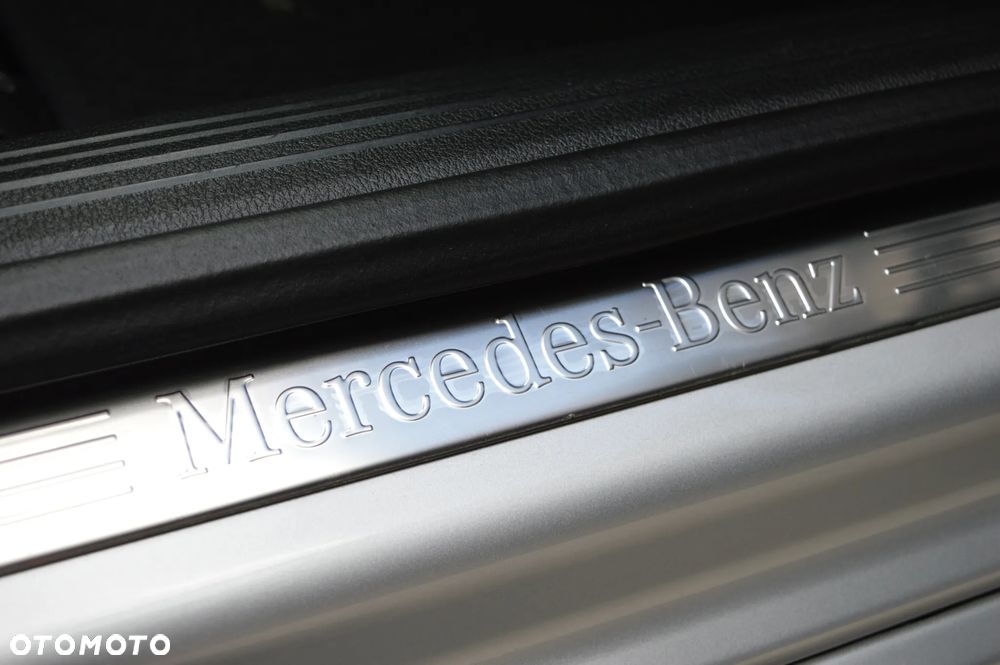 Mercedes-Benz Klasa A 180 d Progressive 7G-DCT - 37