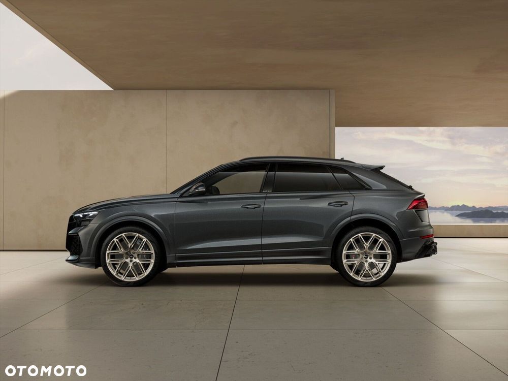 Audi RS Q8 - 5