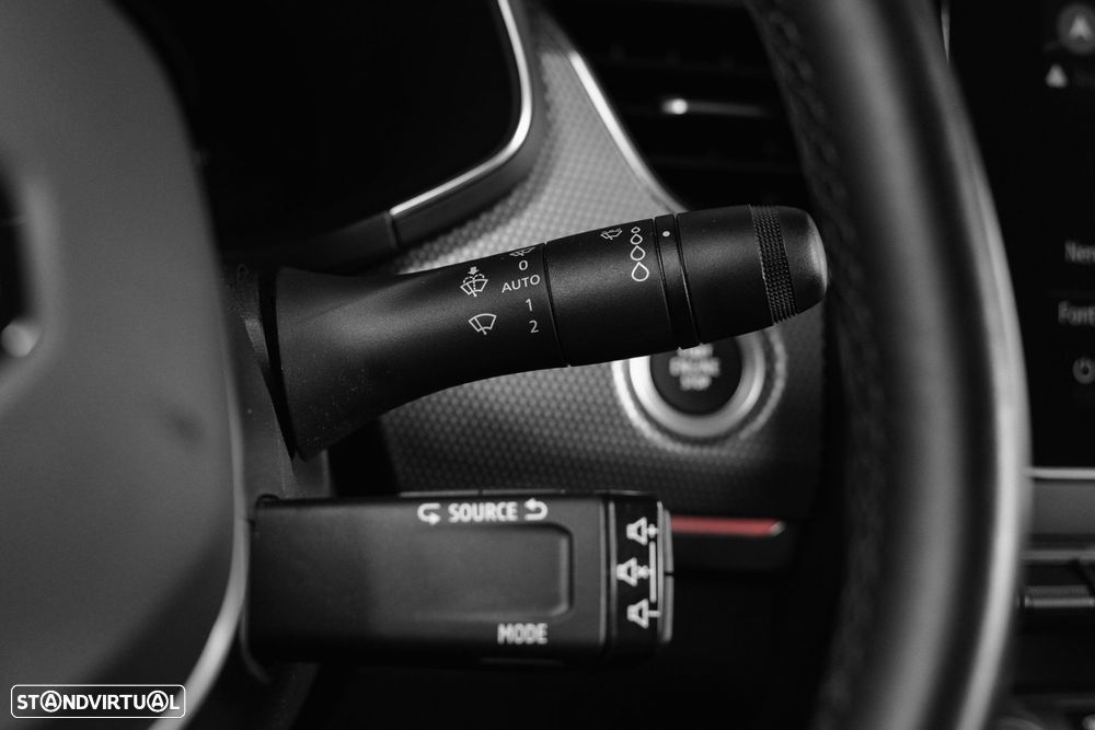 Renault Arkana 1.6 E-Tech Full Hybrid Techno - 11