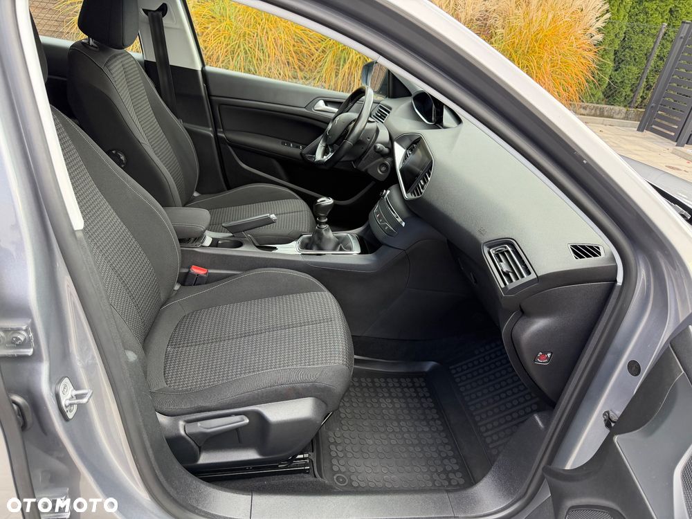Peugeot 308 1.5 BlueHDi Business Line S&S - 29