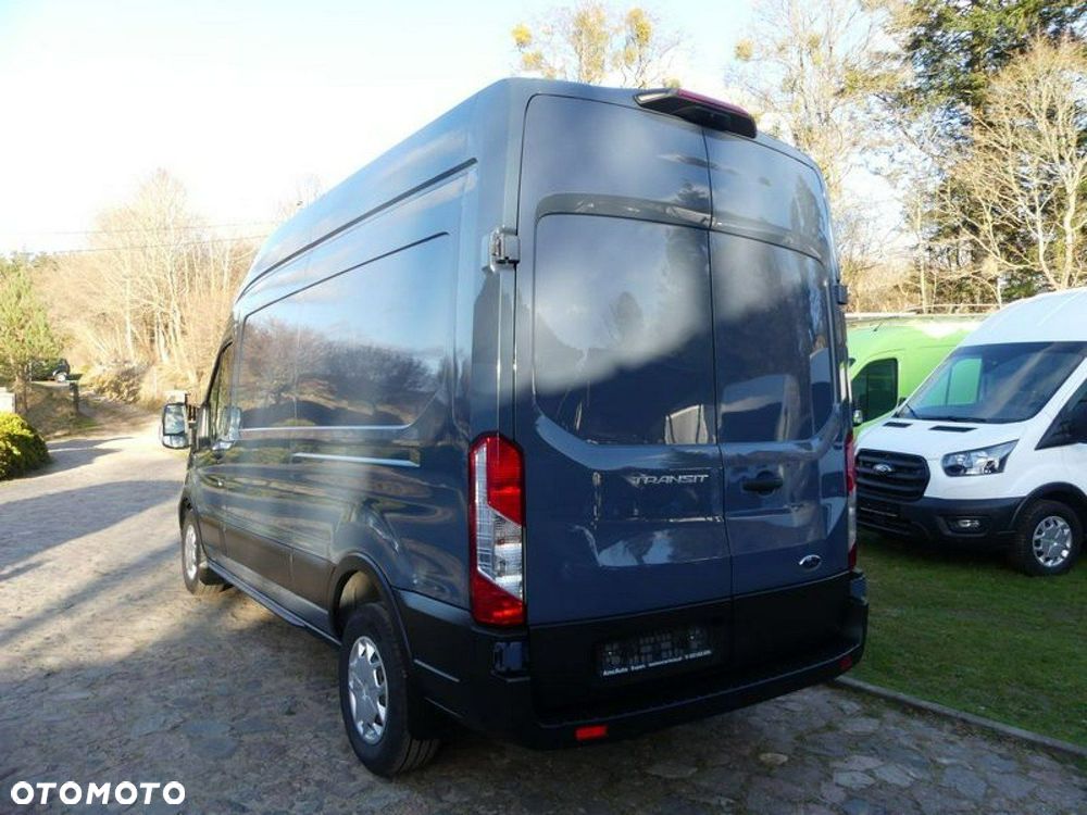 Ford Transit - 18
