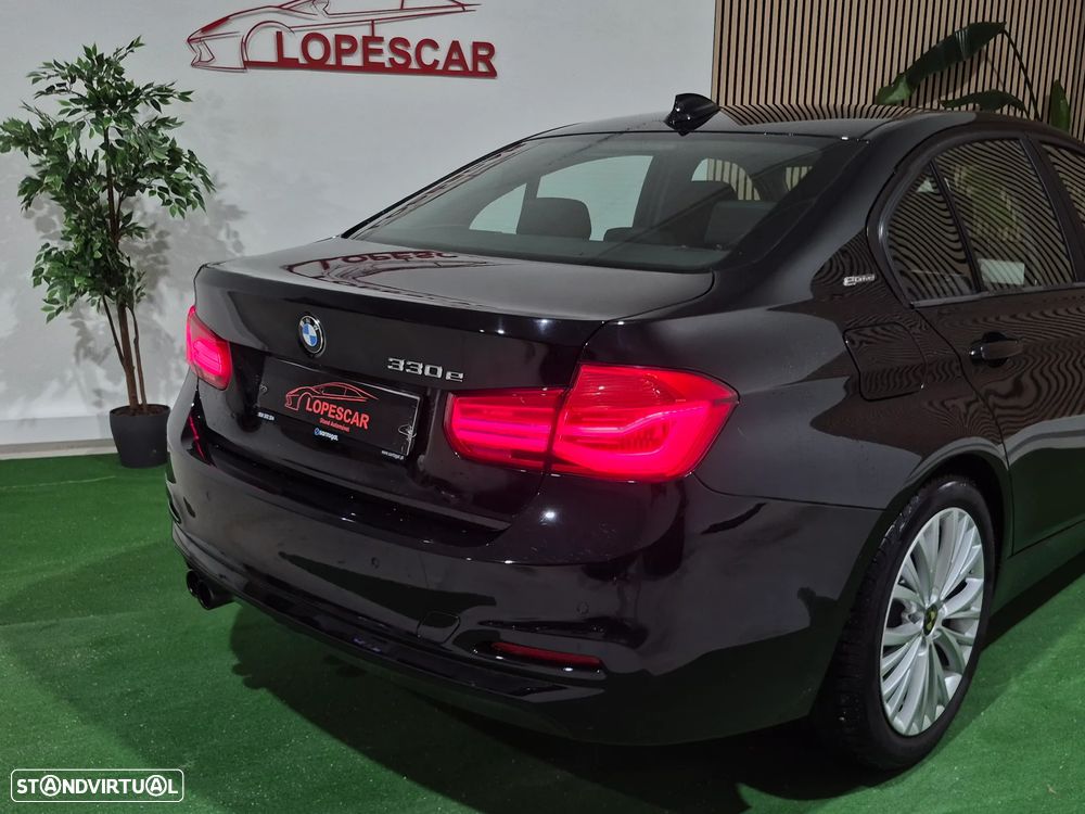 BMW 330 e iPerformance Advantage - 8