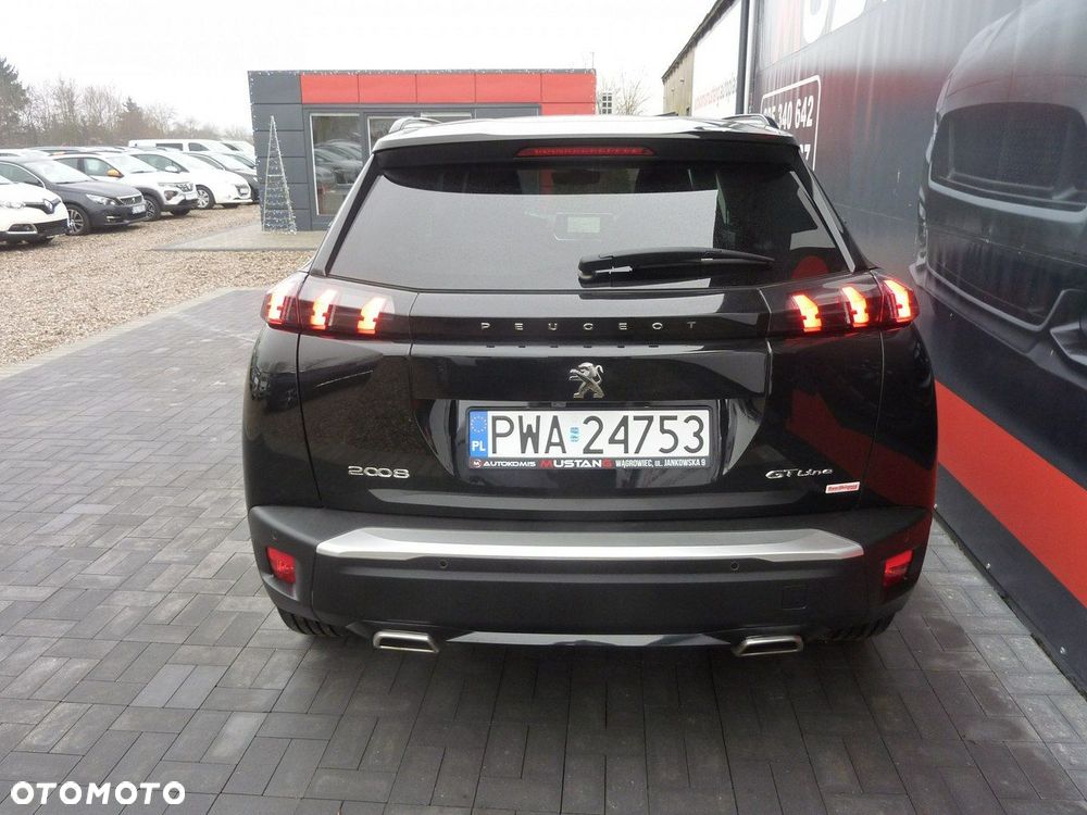 Peugeot 2008 - 5