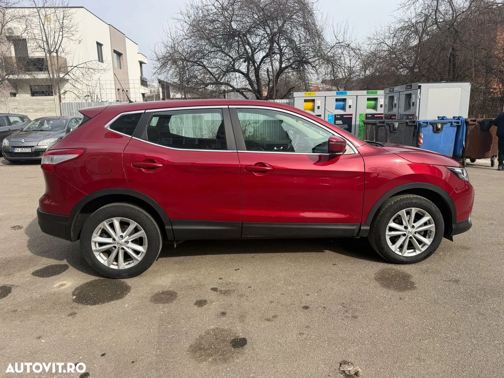 Nissan Qashqai 1.6L dCi Start/Stop 4X4-i Tekna - 11