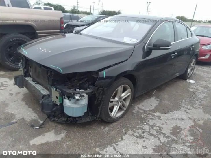 Volvo S60 T5 Geartronic Kinetic - 34