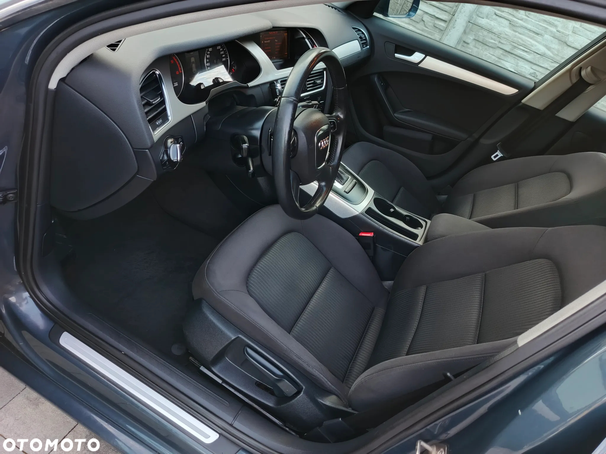 Audi A4 Avant 2.0 TDI Multitronic - 19