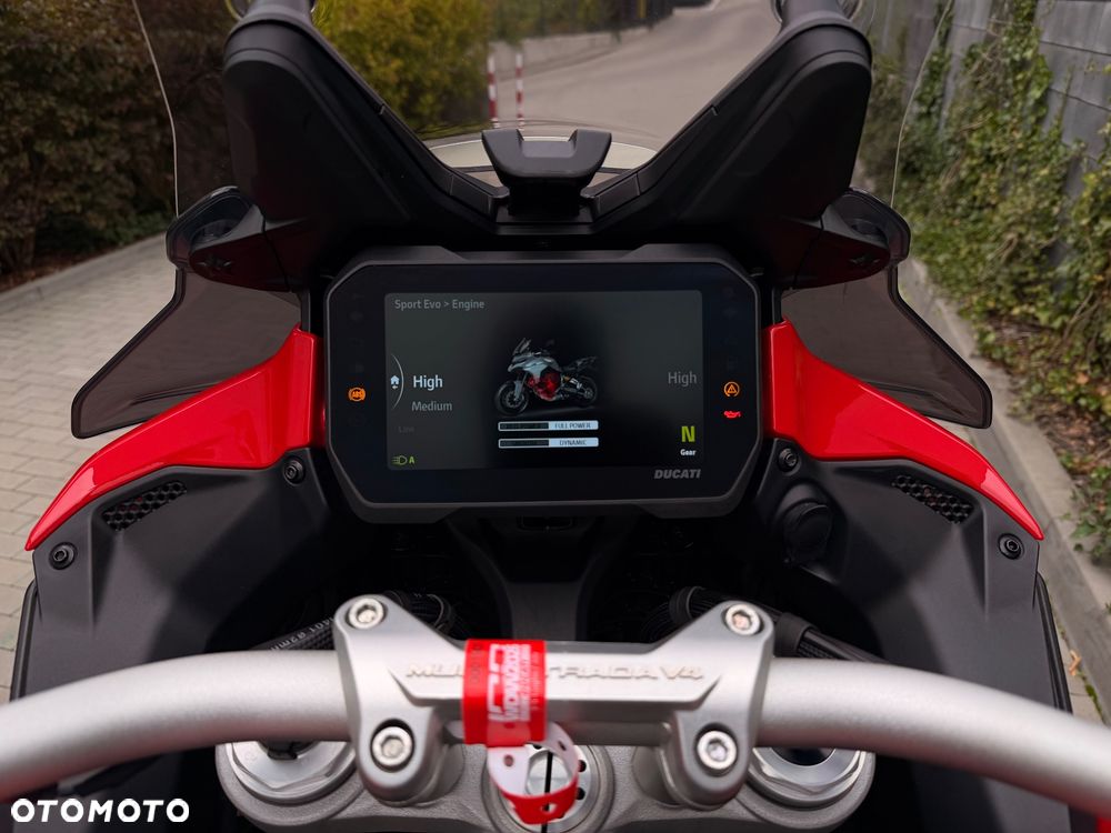 Ducati Multistrada - 17