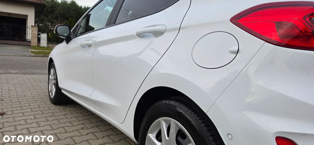 Ford Fiesta - 11