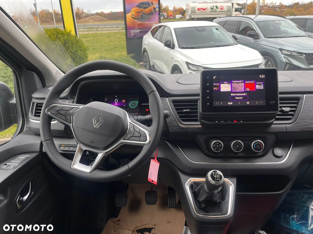 Renault Trafic 2.0 dCi - 7