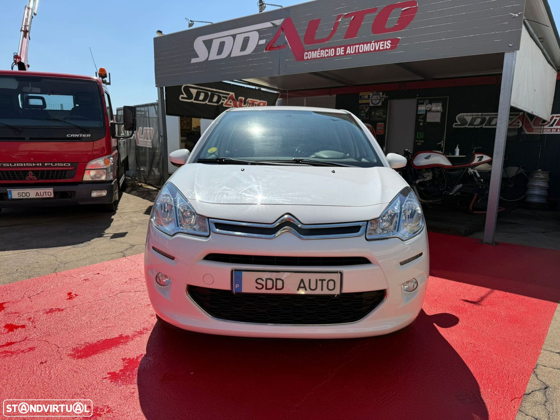 Citroën C3 1.6 BlueHDi Exclusive - 2