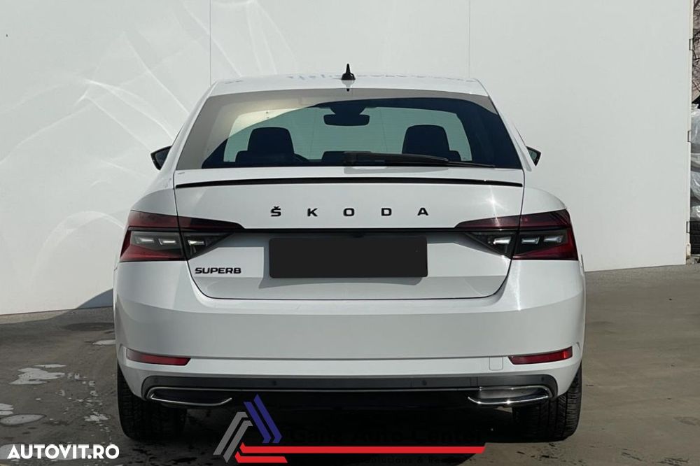 Skoda Superb 2.0 TDI DSG Sportline - 3