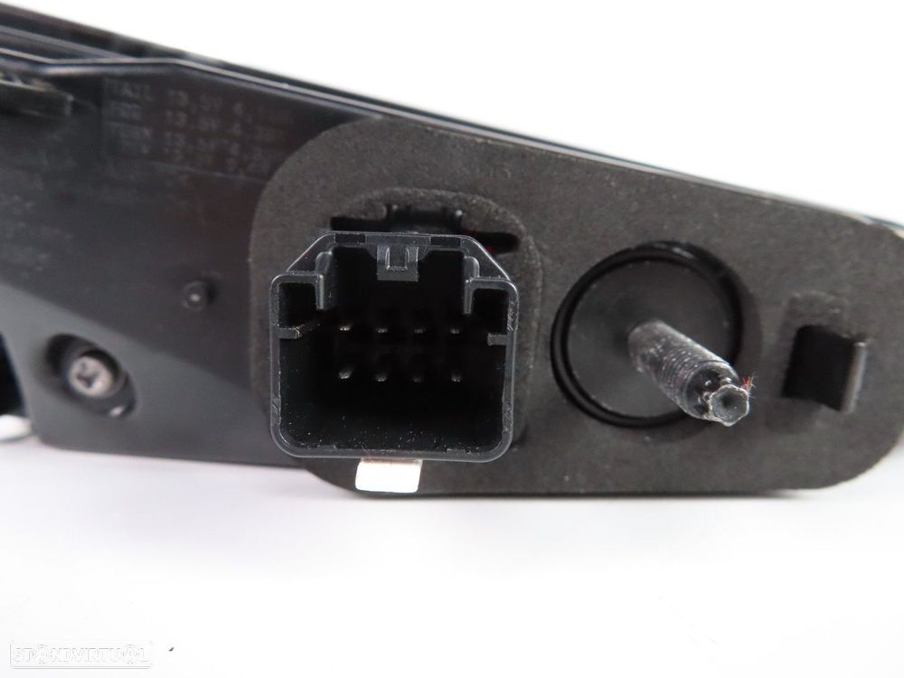 Farolim da mala Direito/Trás Usado / Original DS DS 4 II 9844894880 - 3