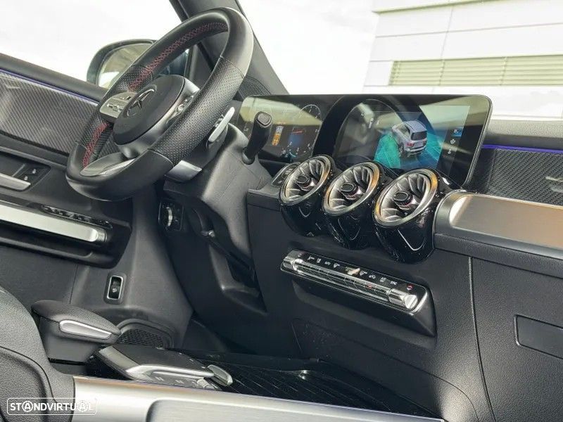 Mercedes-Benz GLB 200 d AMG Line - 25