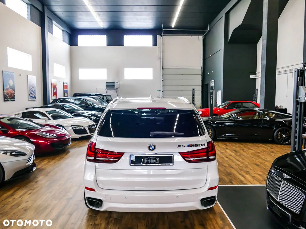 BMW X5 M M50d Sport-Aut - 5