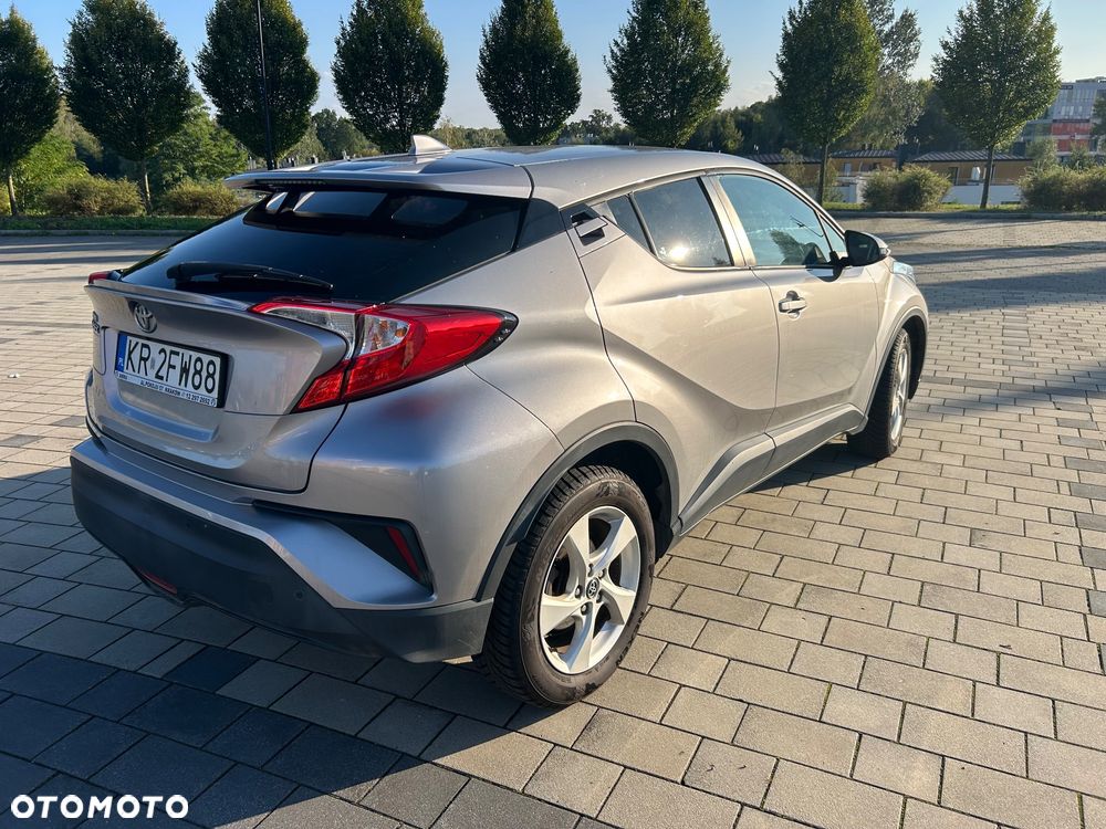 Toyota C-HR 1.2 T Premium - 17