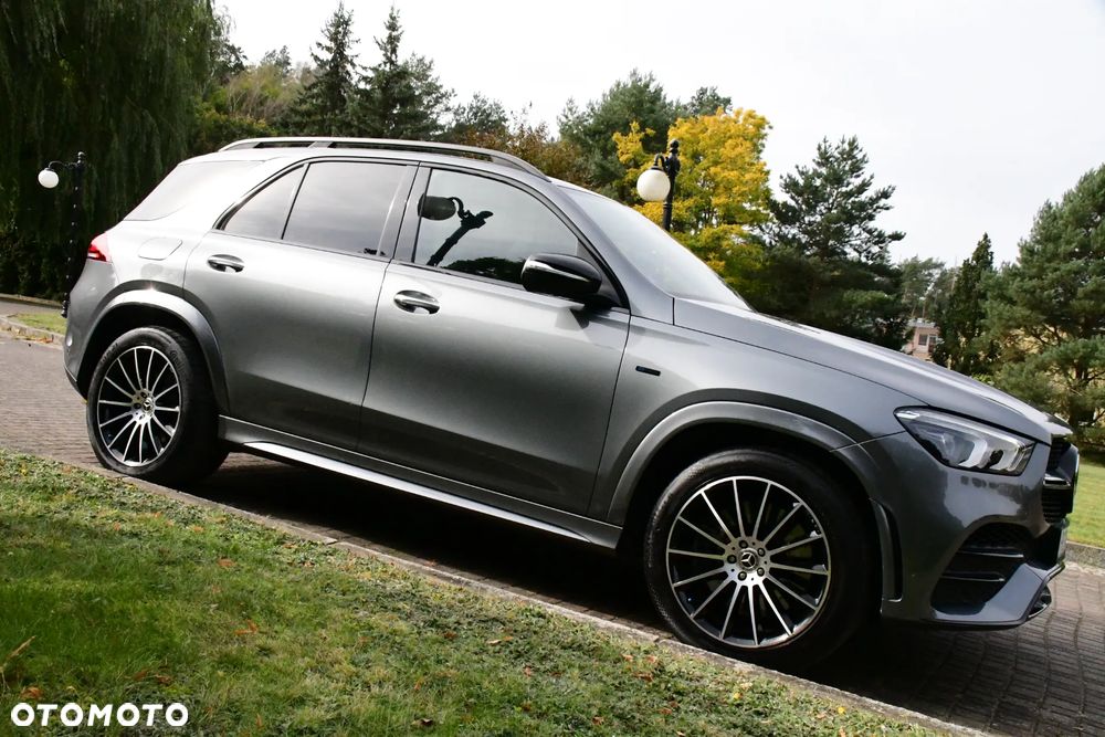 Mercedes-Benz GLE - 11