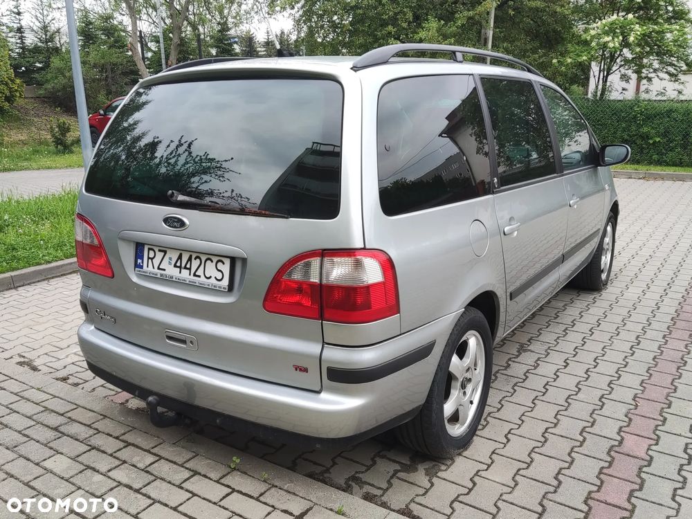 Ford Galaxy 1.9 TDI Ghia - 5