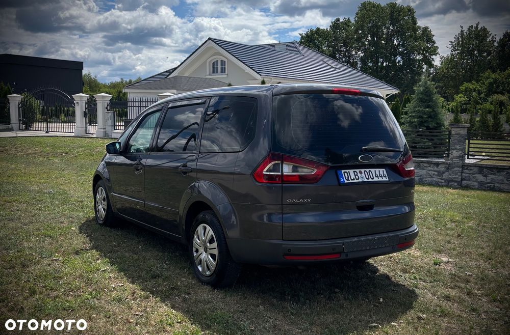 Ford Galaxy 2.0 TDCi DPF Titanium - 8