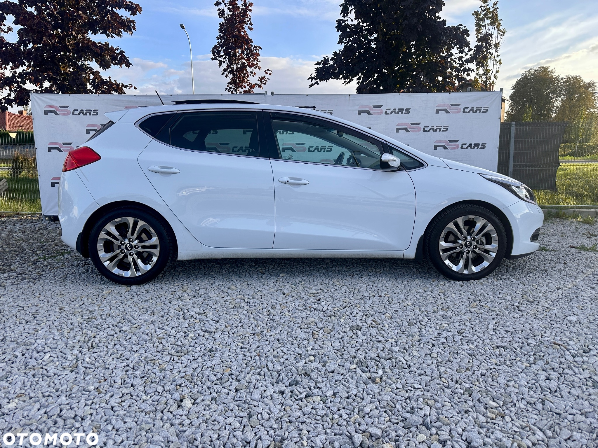 Kia Ceed 1.6 GDI DCT Platinum Edition - 5