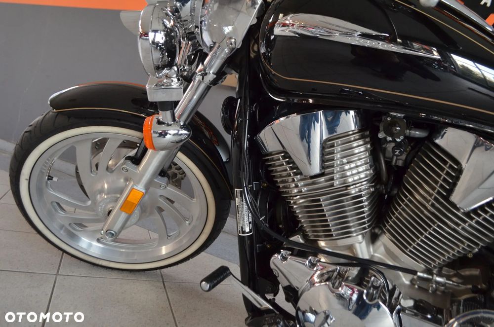 Honda VTX - 29
