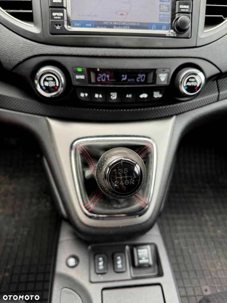 Honda CR-V 2.0i-VTEC 2WD Comfort - 24