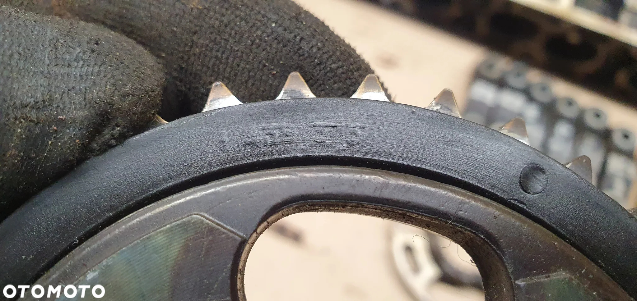 Podstawa mocowanie wałka rozrządu koło zębate BMW 5 E39 M52 M54 2.0i 2.2 1748042 1438375 - 9