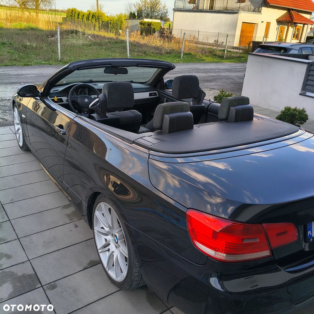 BMW Seria 3 320i - 25