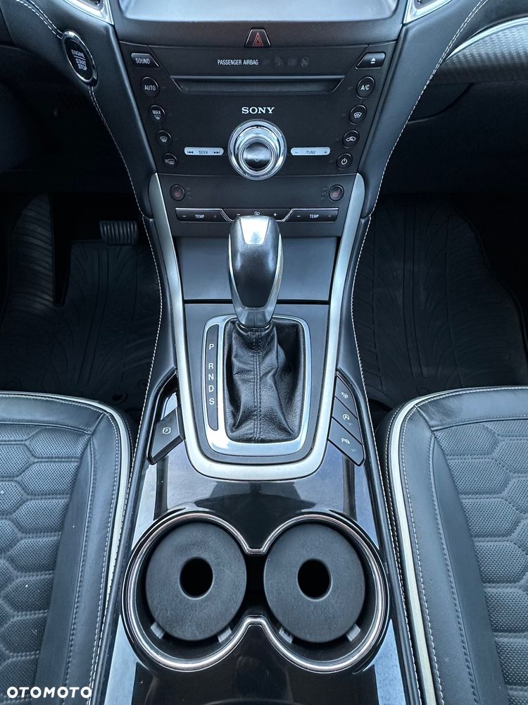 Ford S-Max 2.0 TDCi Bi-Turbo Vignale PowerShift - 15