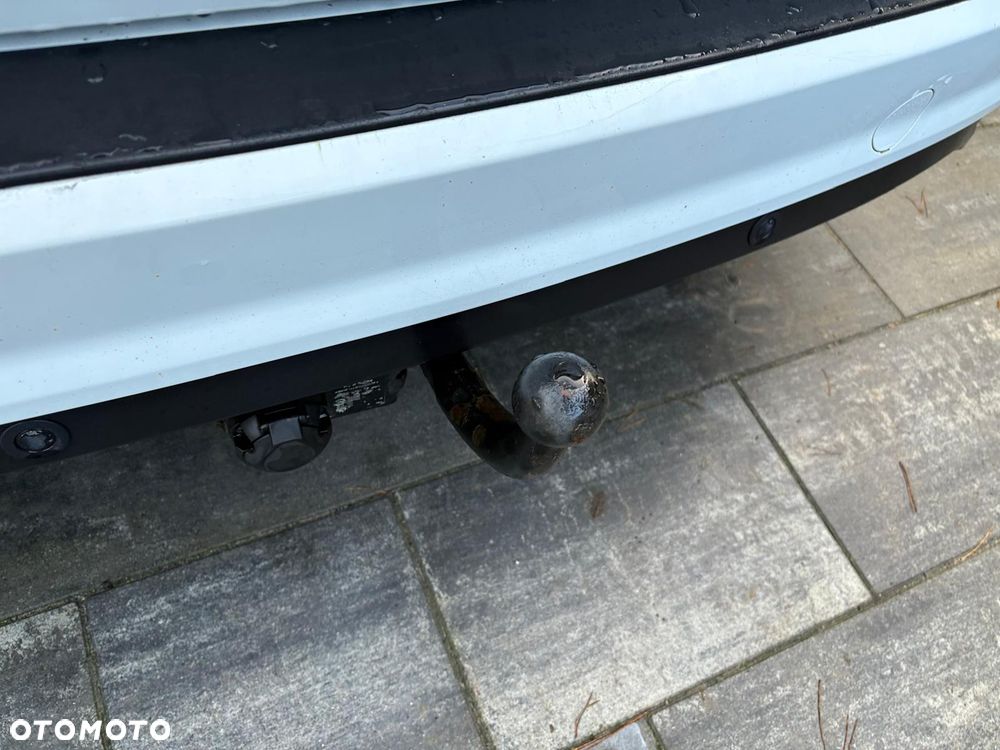 Ford Grand C-MAX 2.0 TDCi Titanium - 21