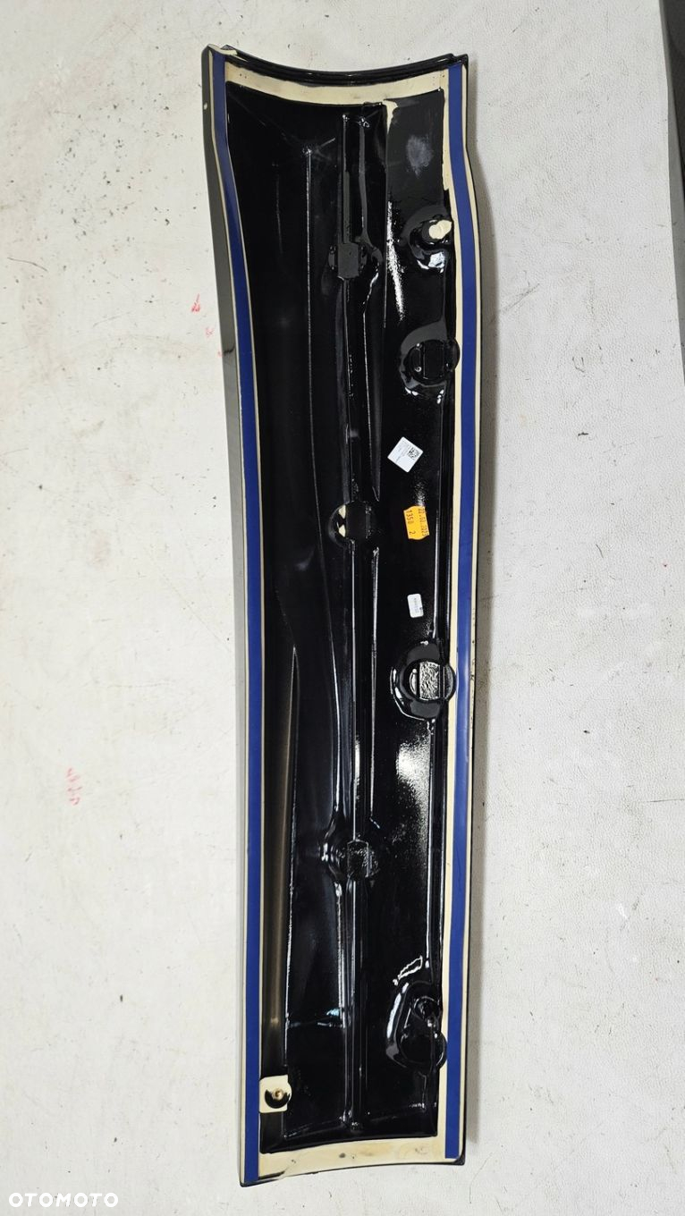 LISTWA DRZWI LEWY TYŁ ASTON MARTIN DBX CARBON PY83-20955-AA - 4