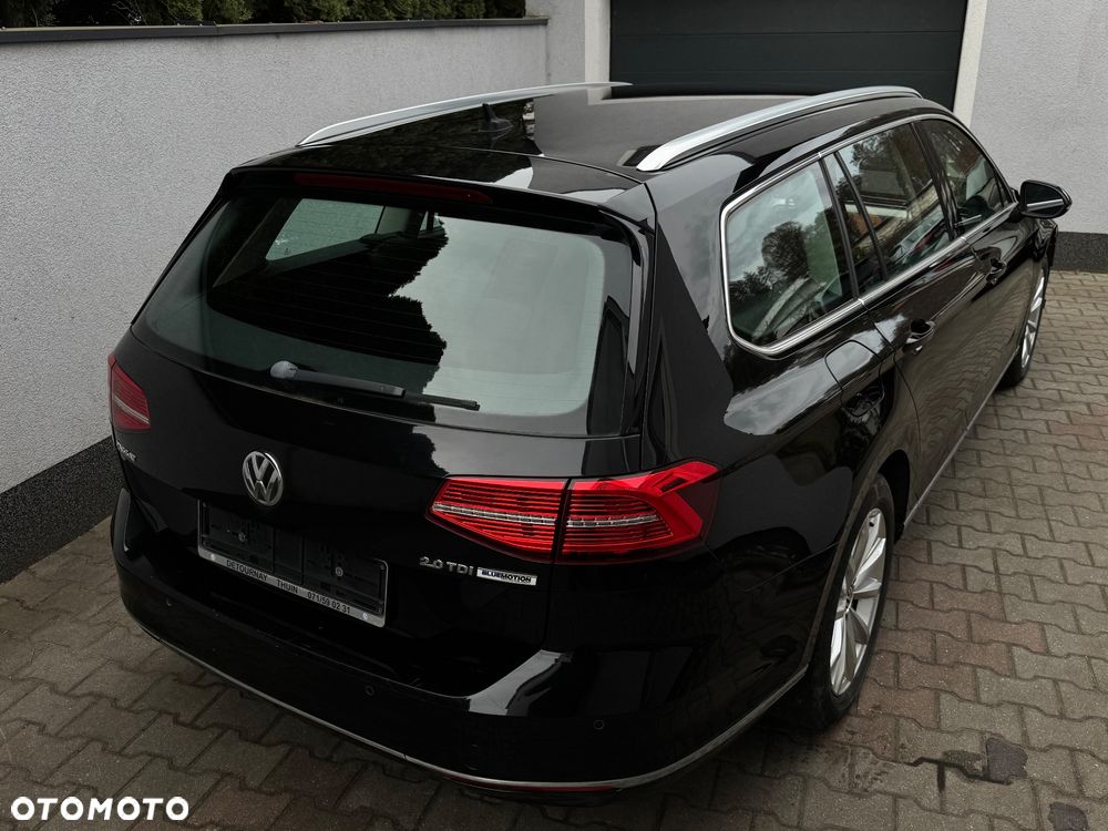 Volkswagen Passat 2.0 TDI (BlueMotion Technology) DSG Highline - 9