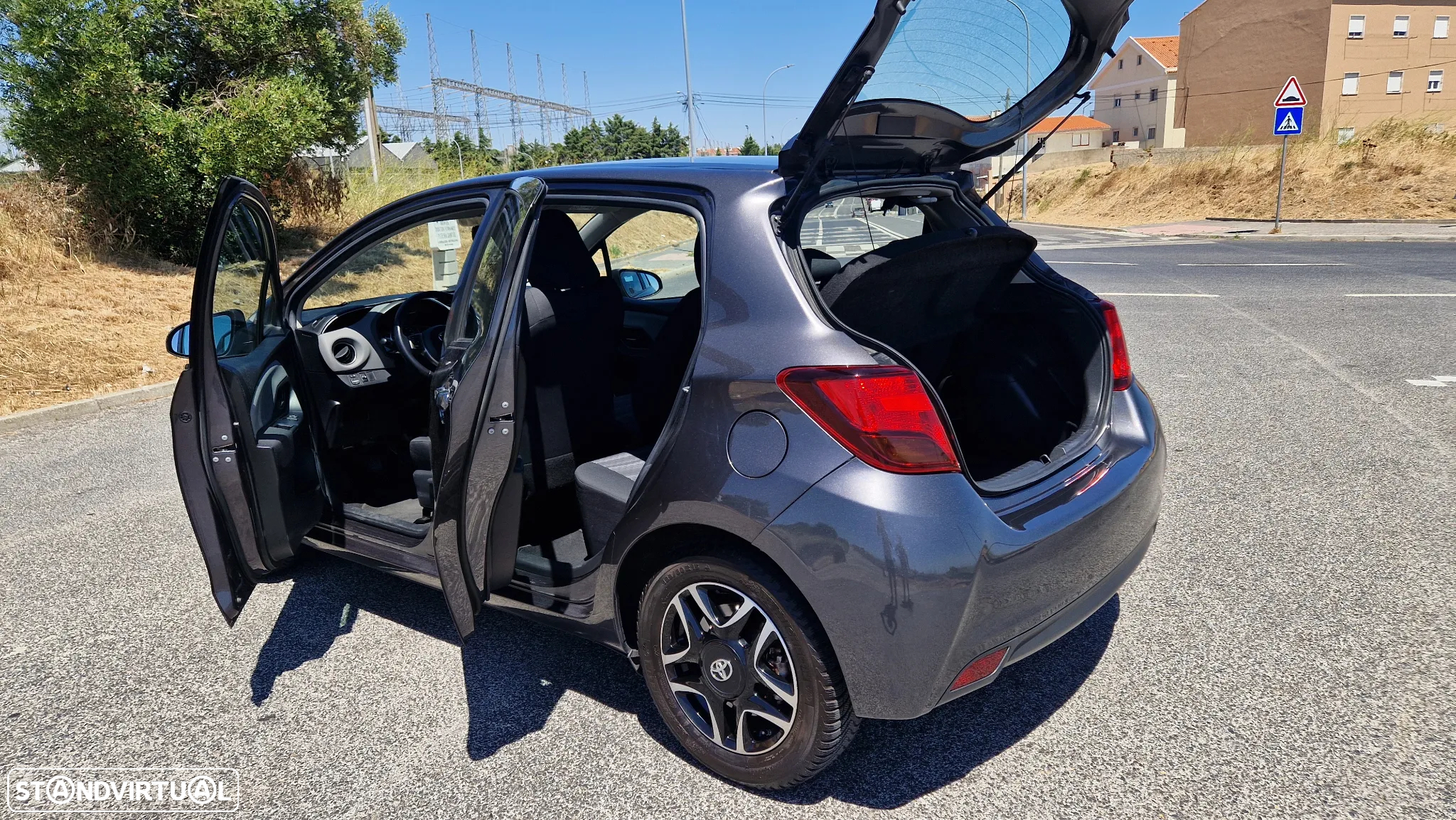 Toyota Yaris 1.4 D-4D Comfort+P.Style - 55