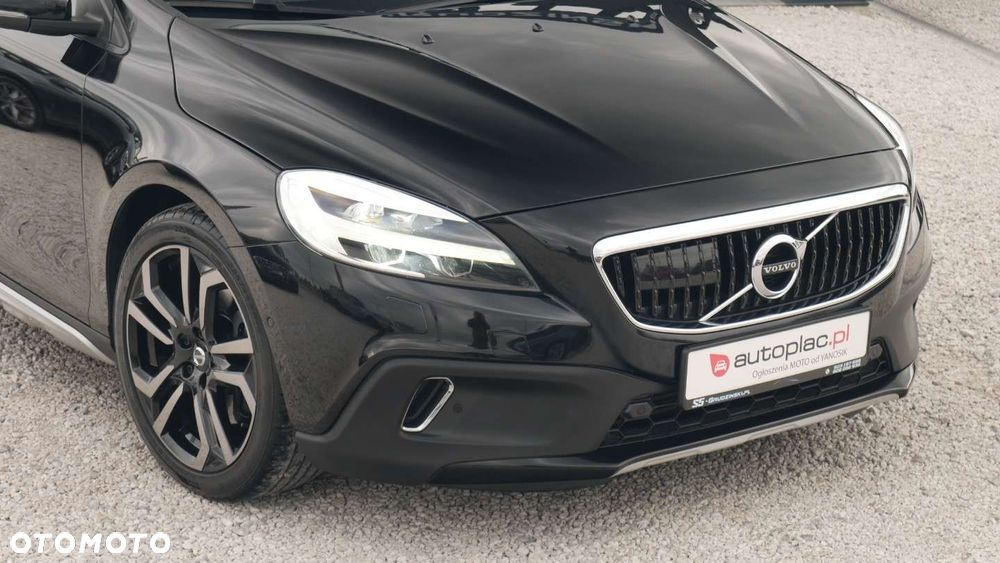 Volvo V40 Cross Country - 31