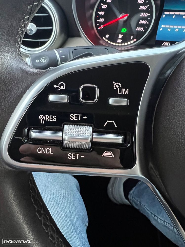 Mercedes-Benz GLC 300 e Coupé 4Matic - 3