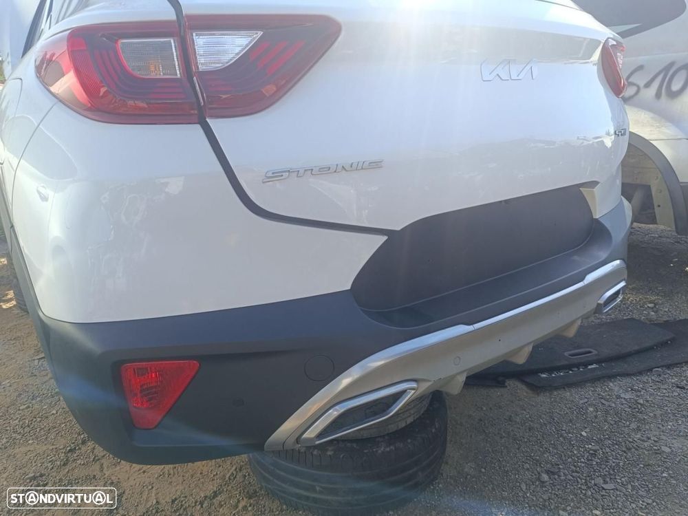 PARA-CHOQUES TRASEIRO KIA STONIC YBCUV - 1
