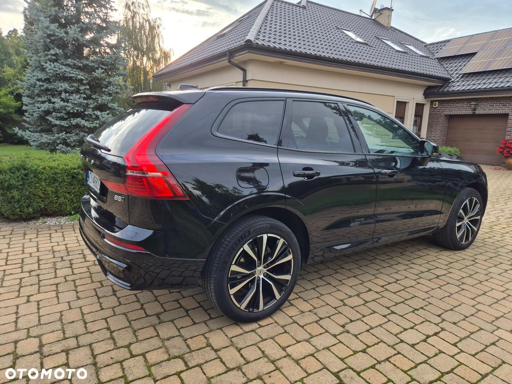 Volvo XC 60 B5 B AWD Ultra Black - 21
