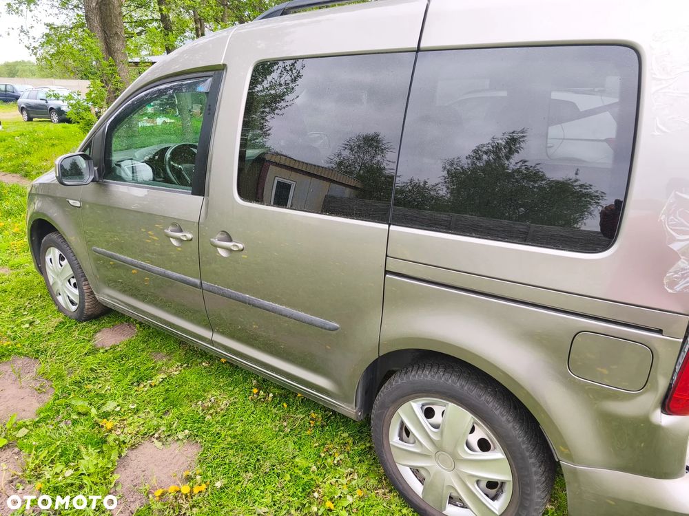 Volkswagen Caddy - 11