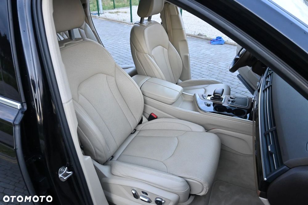 Audi Q7 - 20