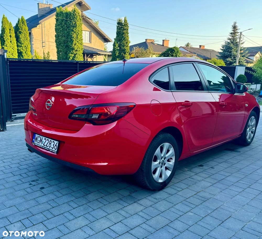 Opel Astra 1.4 T Active - 5