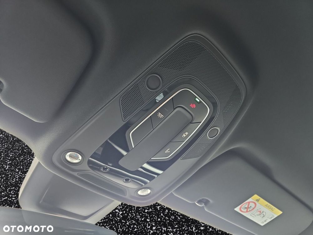 Audi Q8 55 TFSI mHEV Quattro Tiptronic - 17