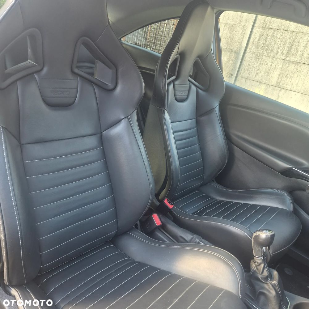 Opel Corsa 1.4 T GSi S&S - 16