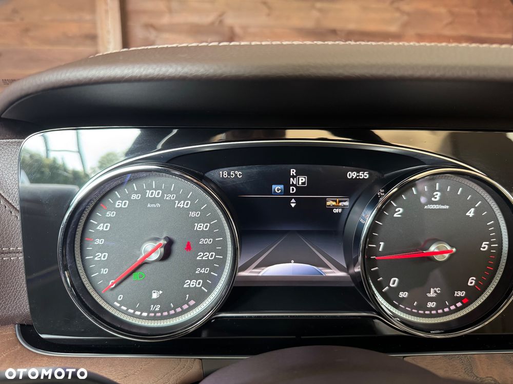 Mercedes-Benz Klasa E 220 d Business Edition 9G-TRONIC - 9