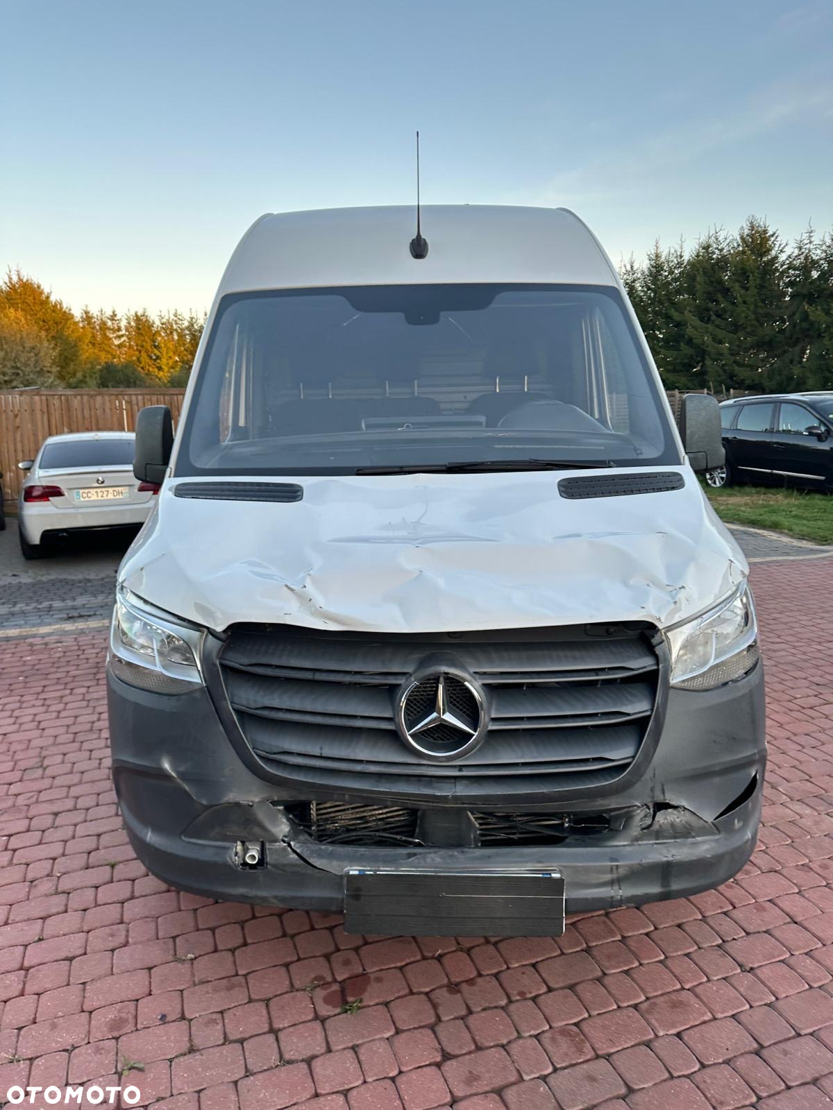 Mercedes-Benz Sprinter - 15