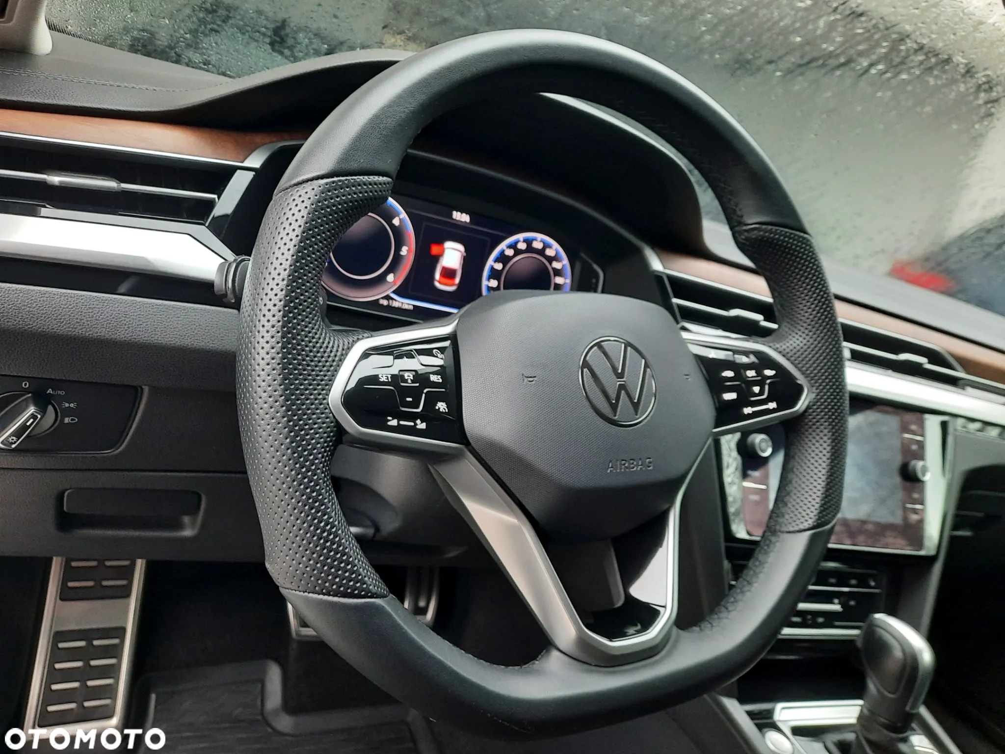 Volkswagen Arteon 2.0 TDI Elegance DSG - 29
