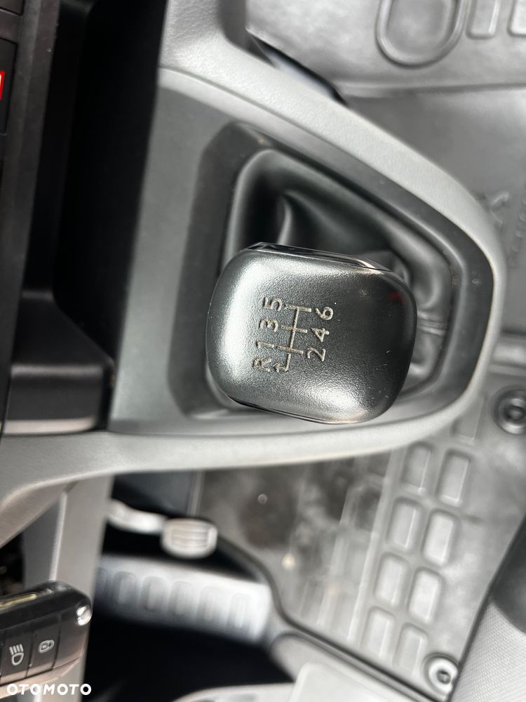 Peugeot Expert - 24