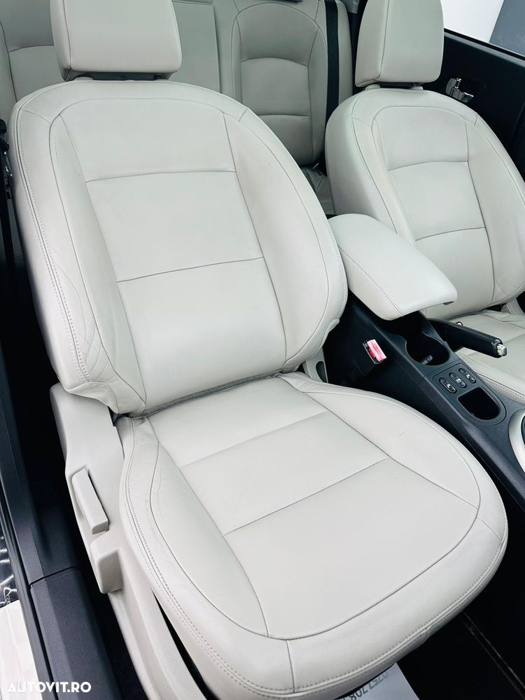 Nissan Qashqai 1.6 DCI N-Connecta - 25