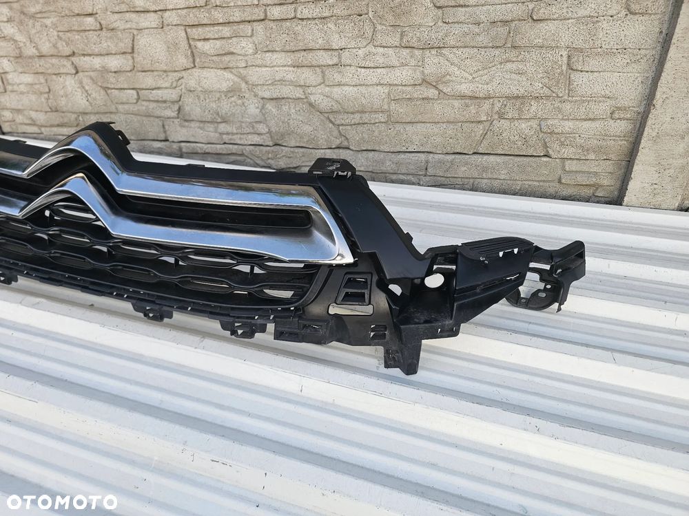Citroen Ds4  ATRAPA GRILL W ZDERZAK PRZOD - 4