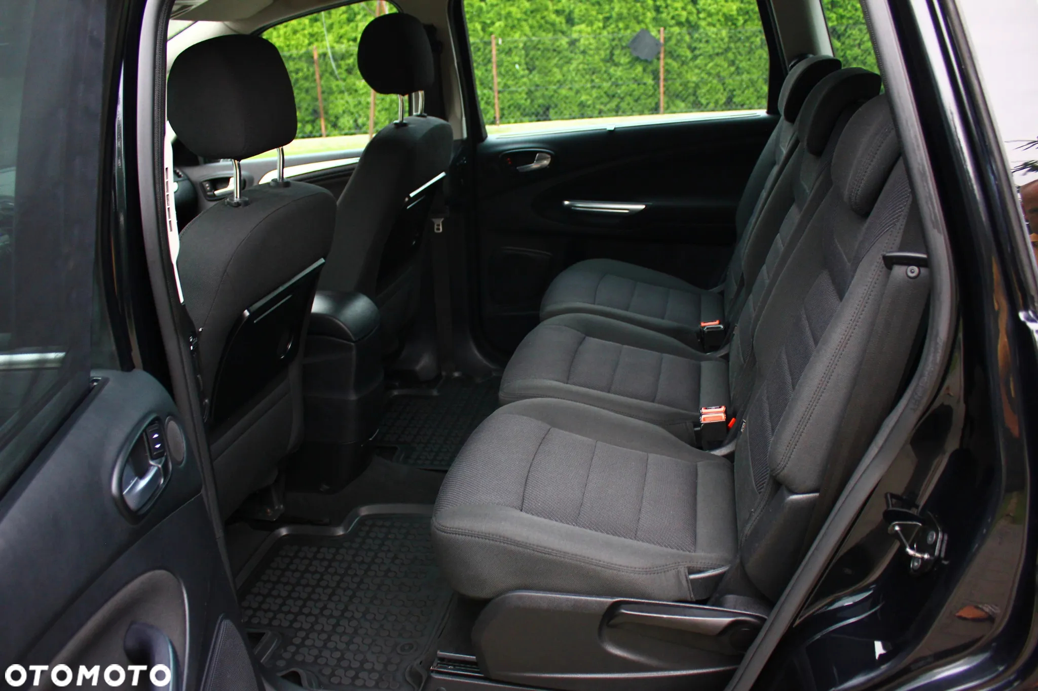 Ford S-Max 1.6 EcoBoost Titanium - 32